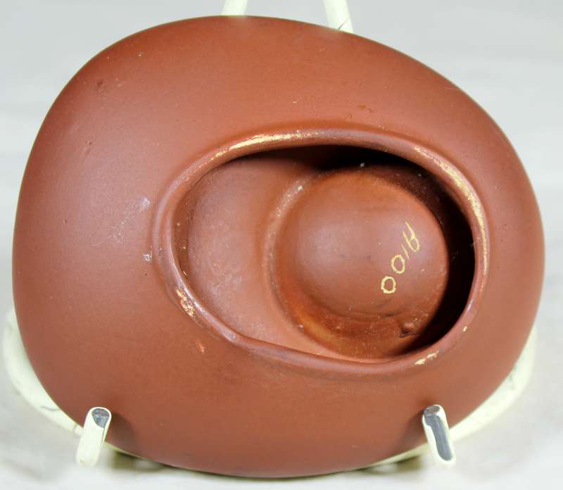 Crescent Ware - Egg holder - Dancing figures