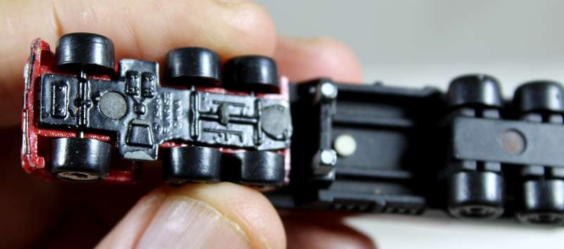 Micro Machines - Funrise - Semi Campbells truck