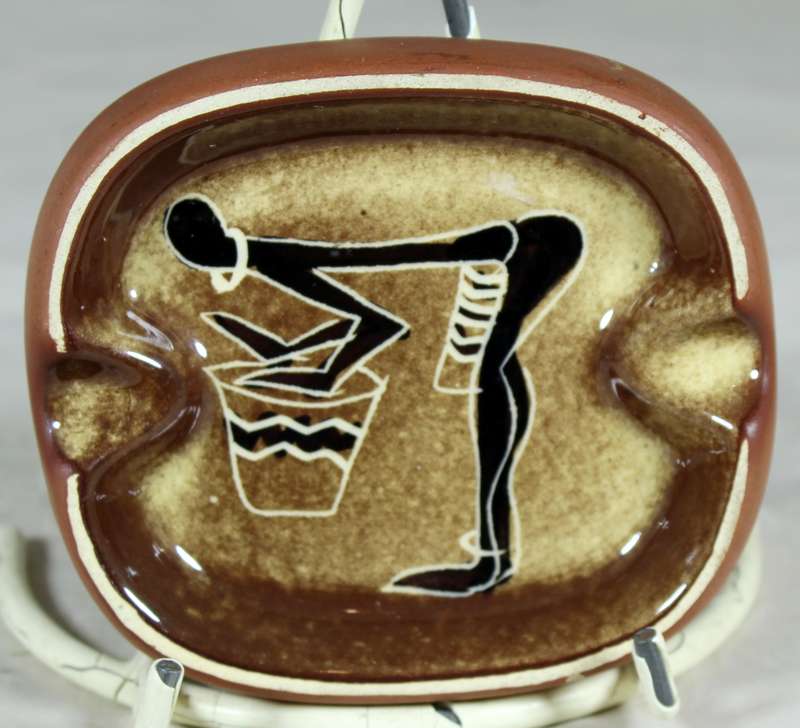 Crescent Ware - Ashtray - Figure & pot