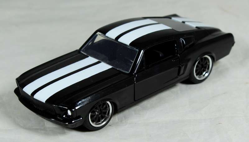 Jada - 1967 Ford Mustang
