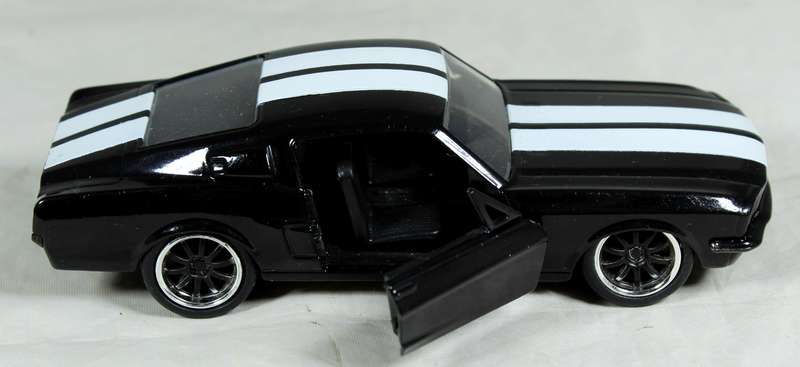 Jada - 1967 Ford Mustang