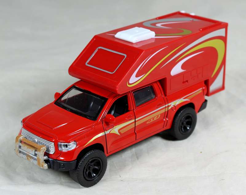 4x4 Truck with camper
