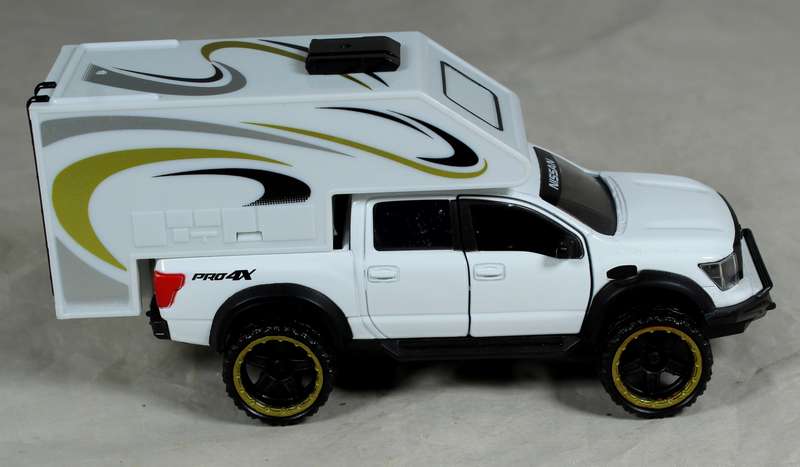 Jada - 2020 Nissan Titan with camper