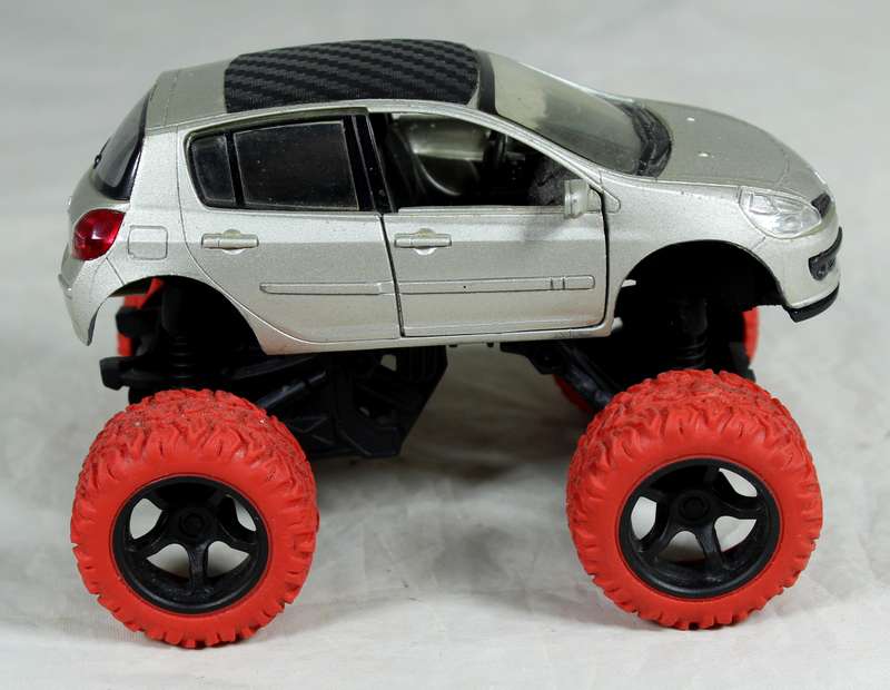 Modified Renault Clio Monster car