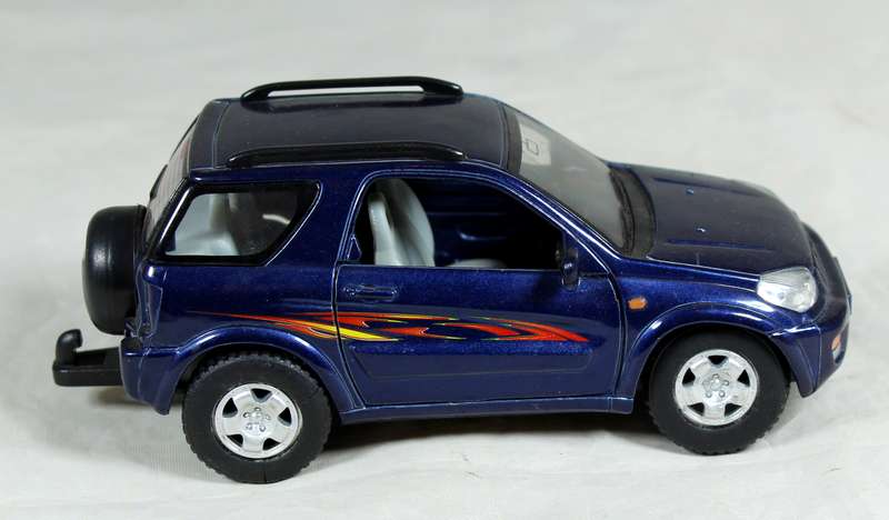 Kinsmart - Toyota RAV4