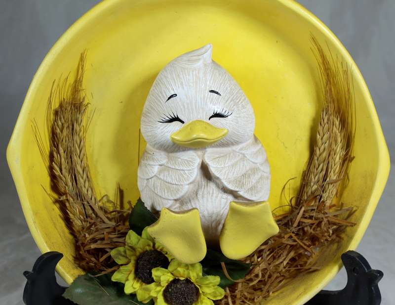 Chicklet in yellow frying pan