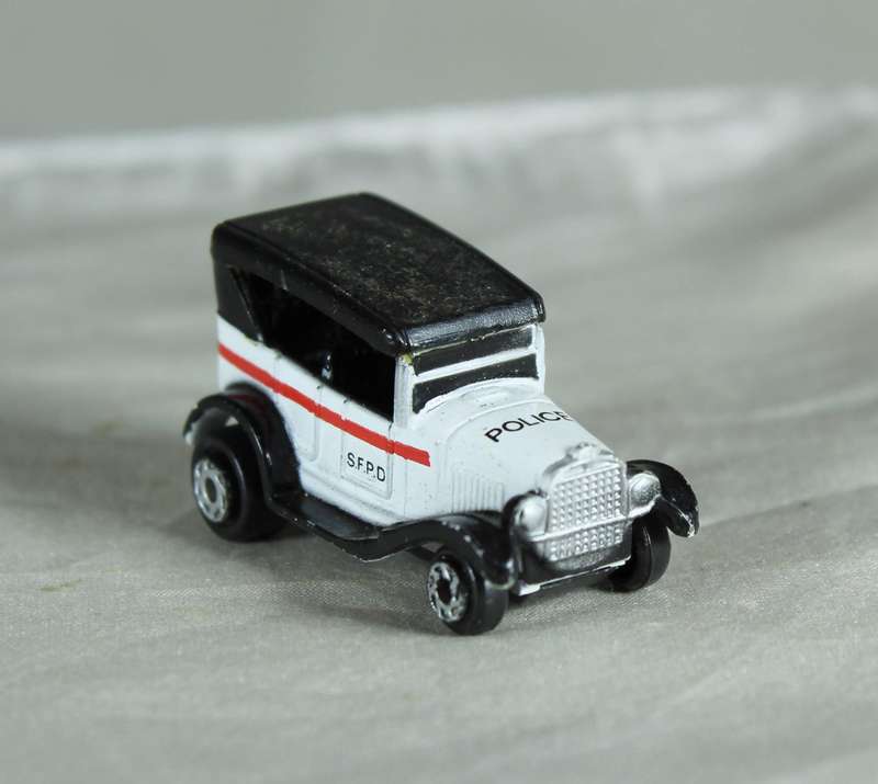 Micro Machines - Galoob - Model T Police car (1989)