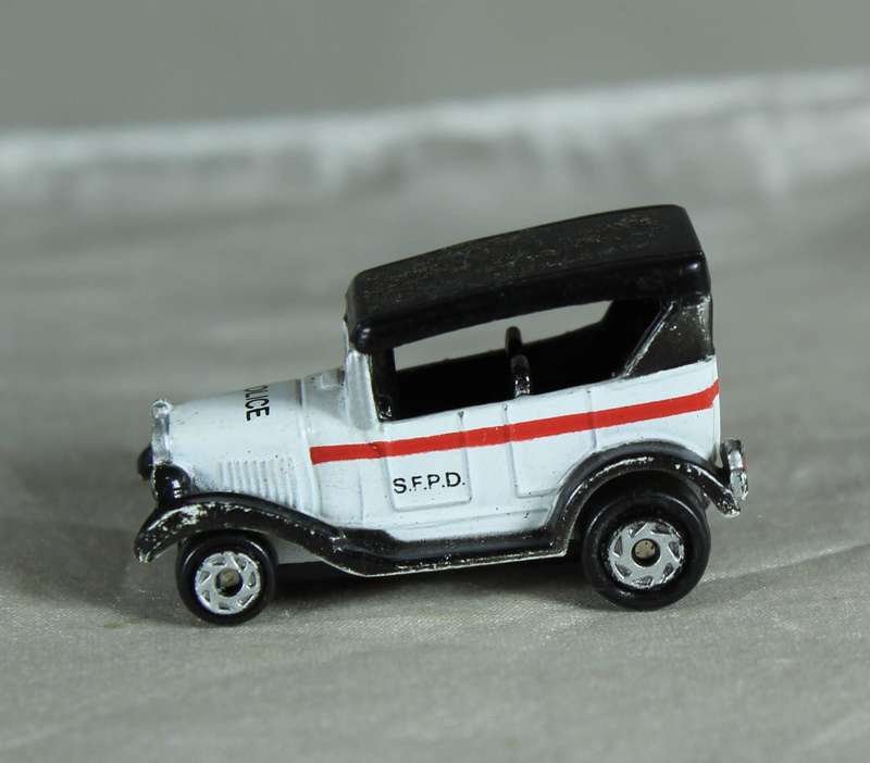 Micro Machines - Galoob - Model T Police car (1989)