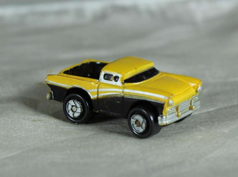 Micro Machines - Galoob - 57' Ford Ranchero (1987)