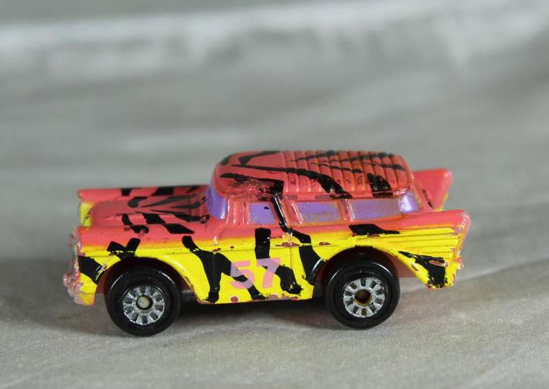 Micro Machines - Galoob (1989) - 1957 Chevy Nomad Tiger