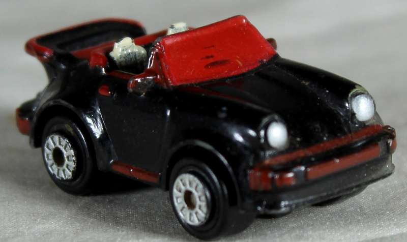 Micro Machines - Galoob - Porsche 911 Convertible (1986)