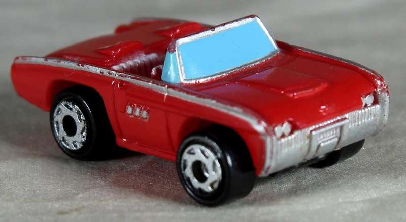 Micro Machines - LGT - 1963 Ford Thunderbird Convertible (1994)