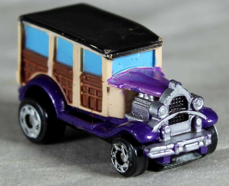 Micro Machines - LGT - Ford Woody wagon (1994)