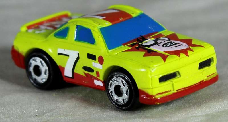 Micro Machines - LGT - Ford Thunderbird Maniac stock car (1994)