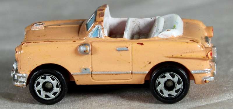 Micro Machines - LGT - 1951 Ford Victoria Convertible (1994)
