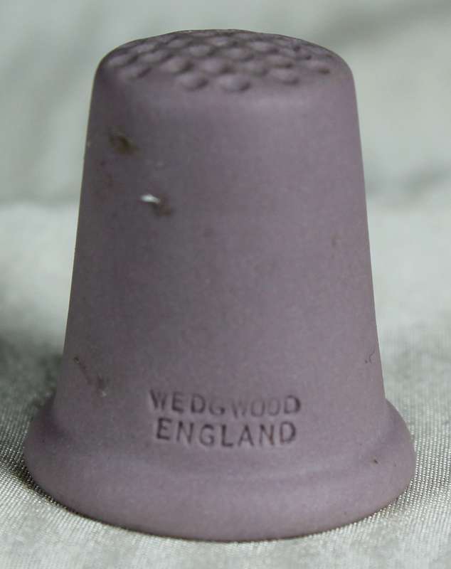 Wedgewood - Lilac - Jasperware thimble - Josiah White