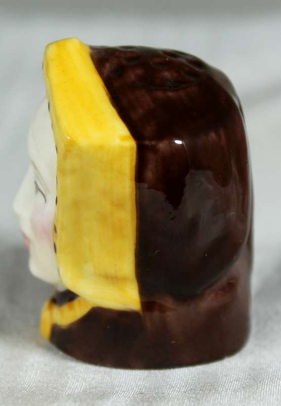 Staffordshire thimble - Jane Seymour