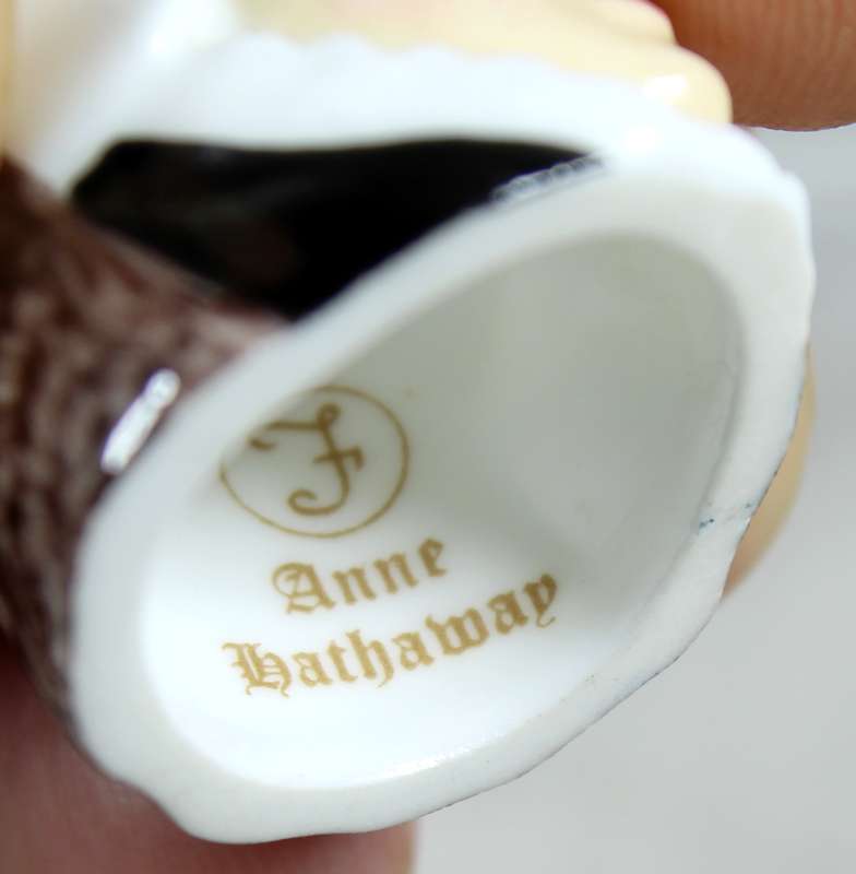 Staffordshire thimble - Anne Hathaway
