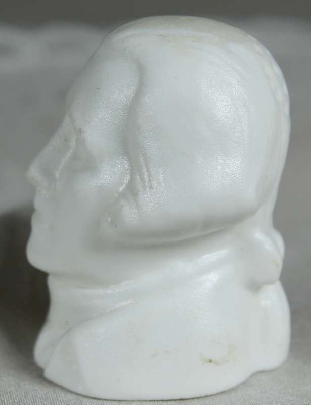 Staffordshire thimble - George Washington