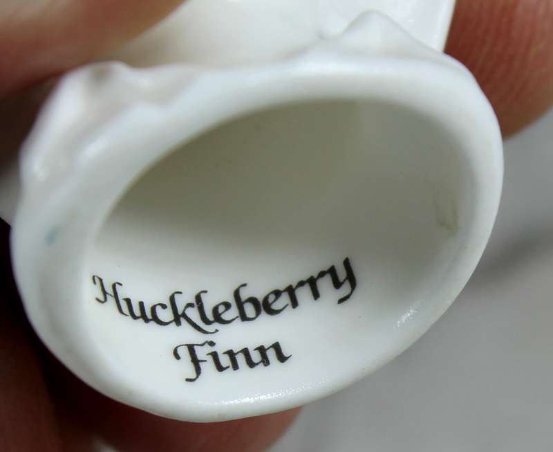 Staffordshire thimble - Huckleberry Finn