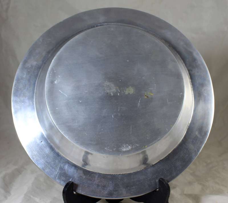 Heavy cast metal tray