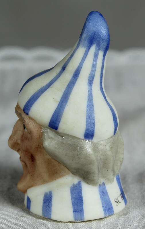 Staffordshire thimble - Harmer Sculptures - Jester