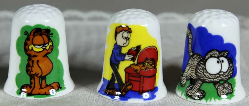 Stoke-on-Trent - Thimble  Set - Garfield characters