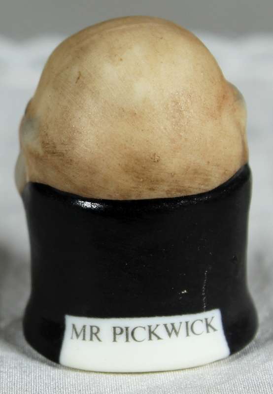 Staffordshire Harmer Sculptures - Thimble - Mr Pickwick