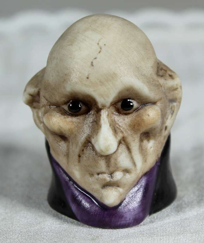 Staffordshire Harmer Sculptures - Thimble - Marleys Ghost