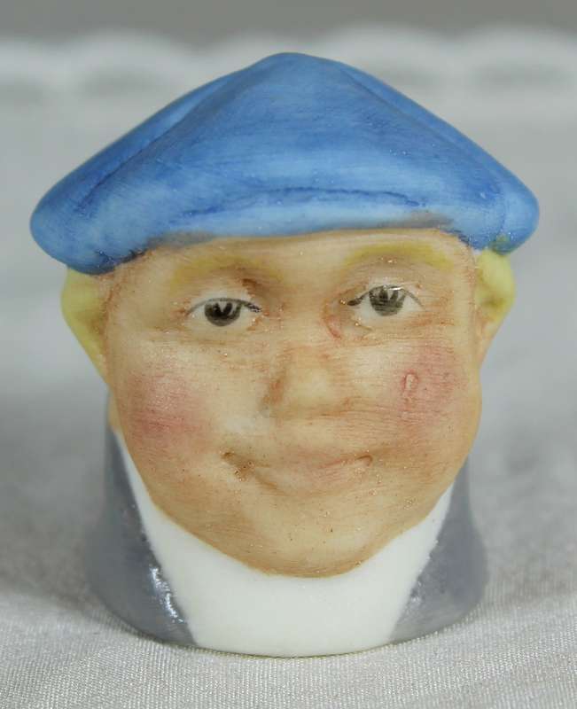 Staffordshire Harmer Sculptures - Thimble - Olivier