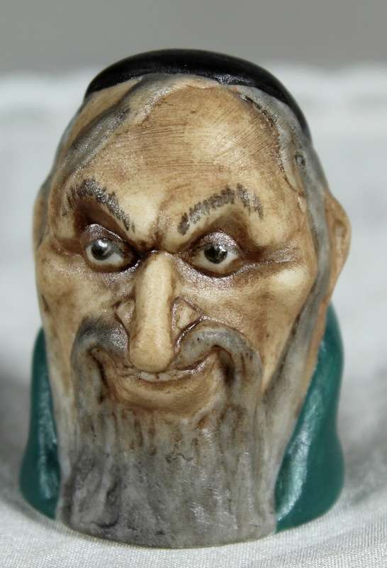 Staffordshire Harmer Sculptures - Thimble - Fagan