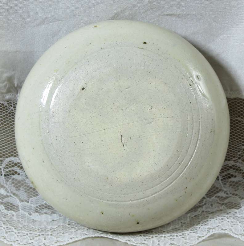 Glazed trinket dish
