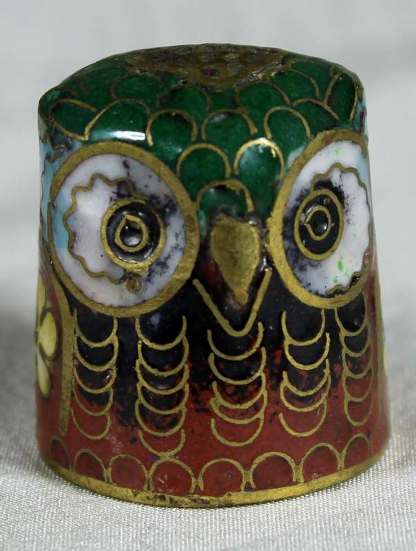 Cloisonne enameled thimble - Owl