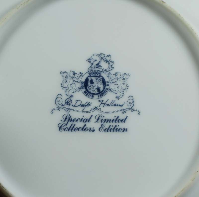 Delf special edition collectors plate