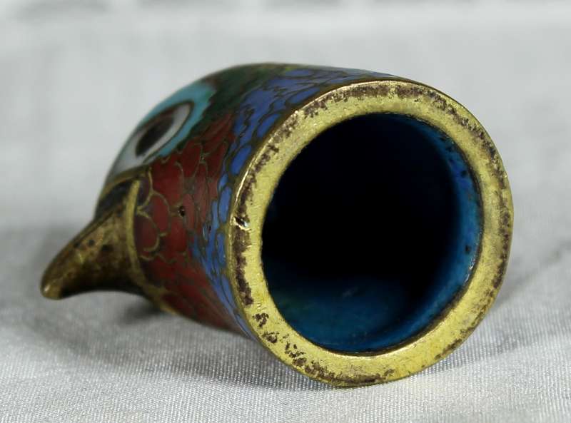 Cloisonne enameled thimble - Bird with beak