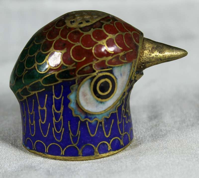 Cloisonne enameled thimble - Bird with beak