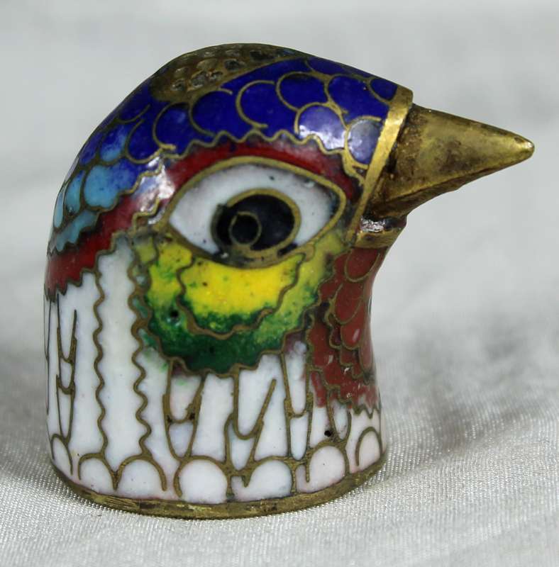 Cloisonne enameled thimble - Bird with beak