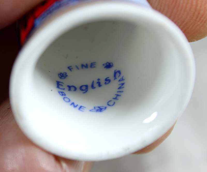 Advertising thimble - Bold
