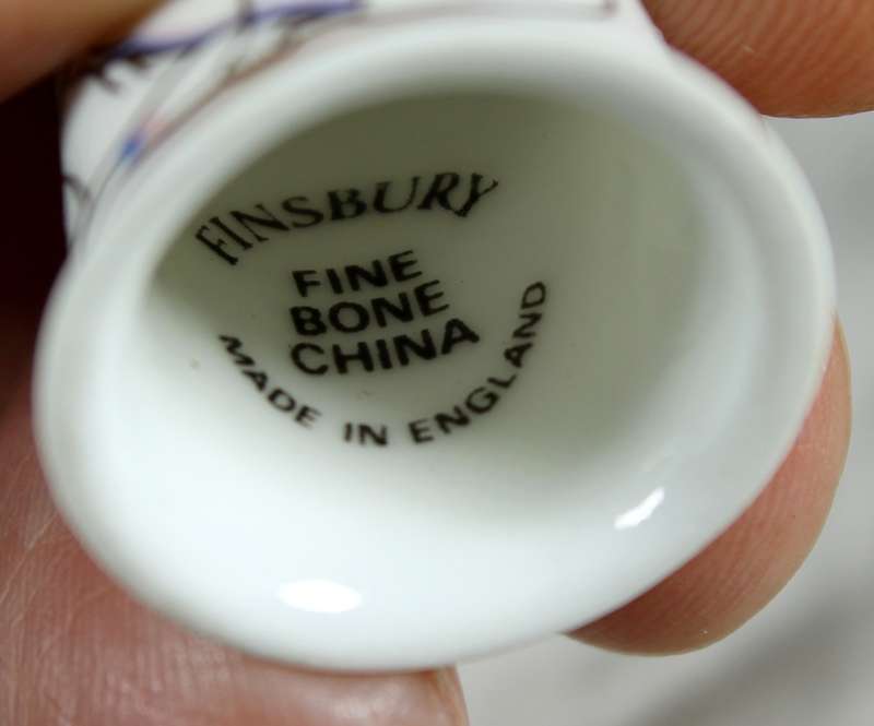 Finsbury thimble - Pierrot