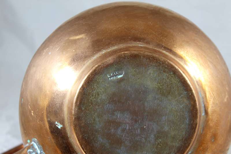 De Klerk large size copper jug