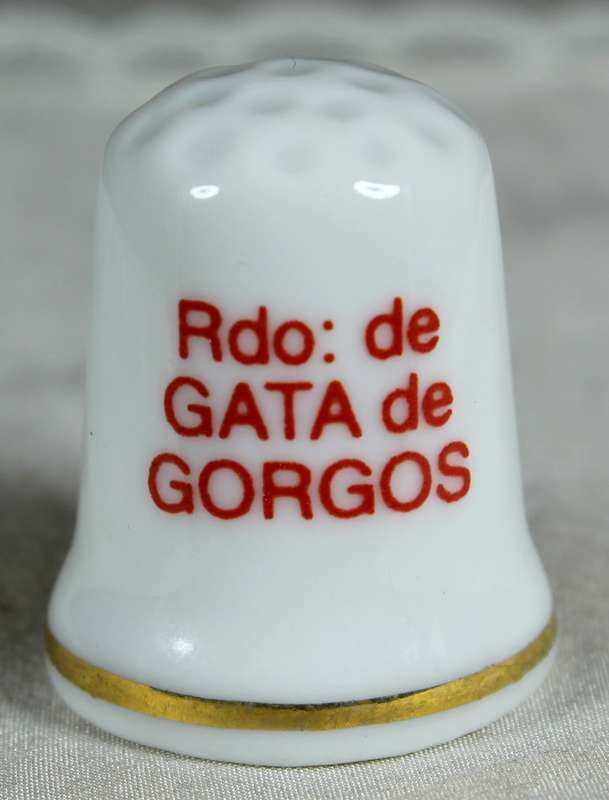 Bone China thimble - Rdo: de Gata de Gorgos