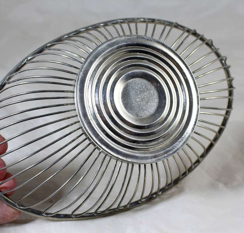 Small silver plated fruit bowl