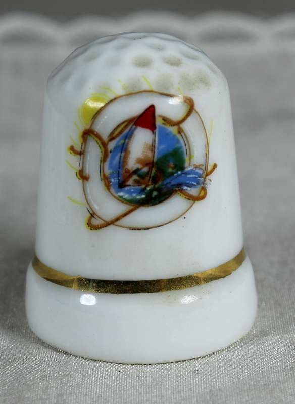 Bone China thimble - Lloret