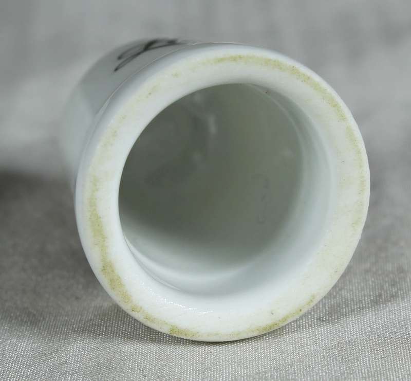 Bone China thimble - Lloret