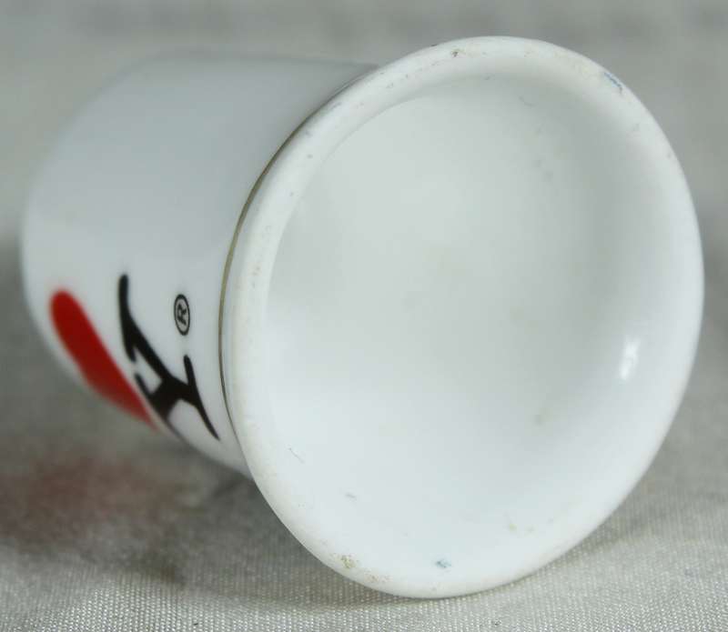 Bone China thimble - i love New York