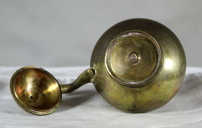 Mini brass kettle