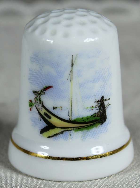 Bone China thimble - Portugal