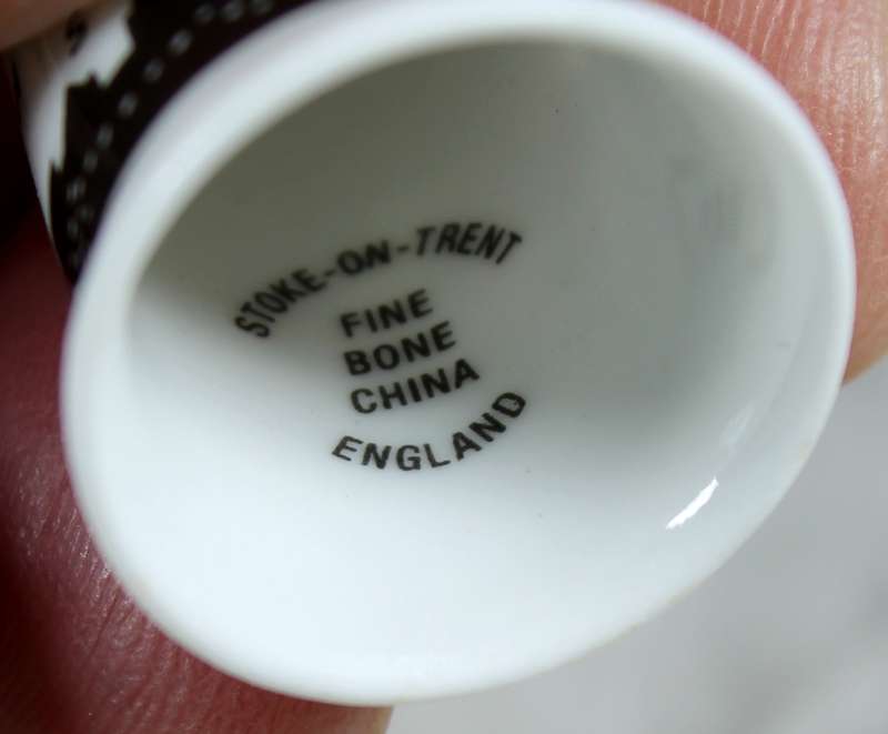 Bone China thimble - Stoke-on-Trent - Blackpool