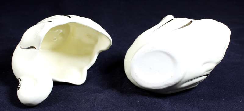 Pair of Creme & Gold Swans