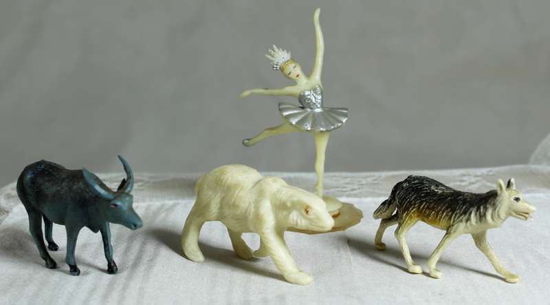 Miniature Set of Animals & Ballerina